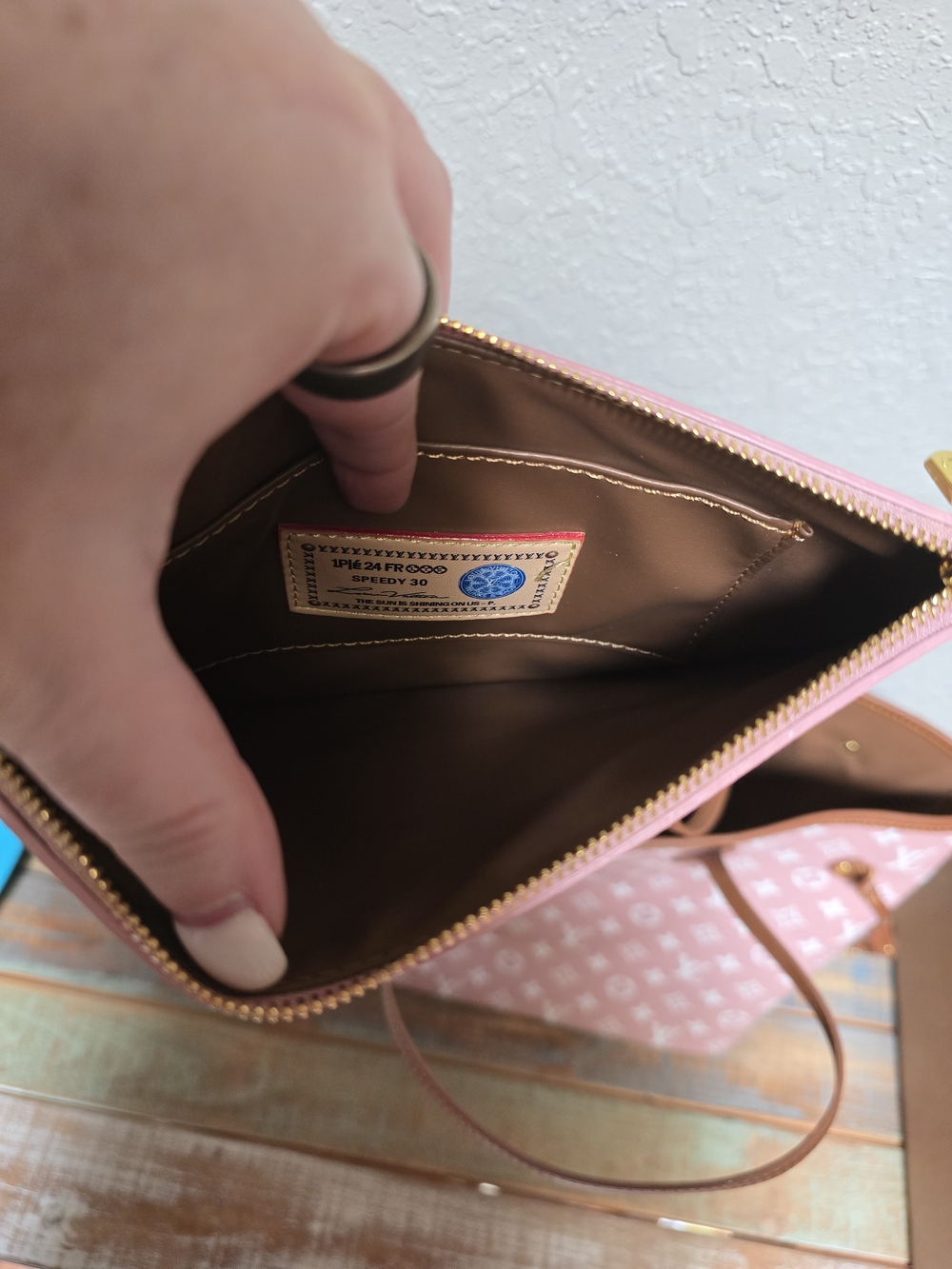 Mirror Quality Louis Vuitton Neverfull - Picture 9 of 9